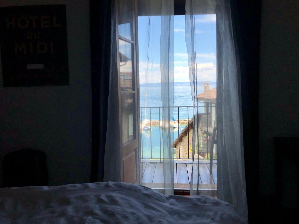 A Room With A View - Maisonnette Dans Bourg Medieval Au Bord Du Lac Leman Ивуар Экстерьер фото